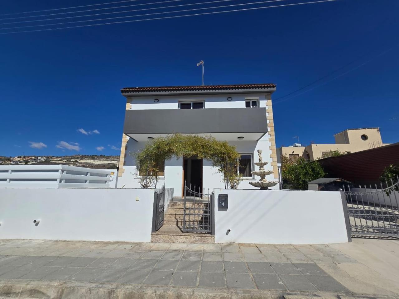 Michael Angelo Villa Пафос Экстерьер фото